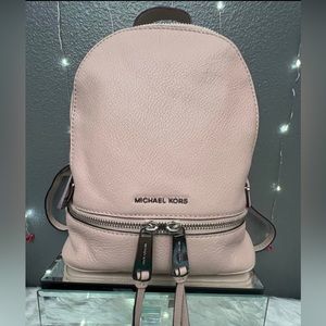 ***SOLD****Michael Kors purse